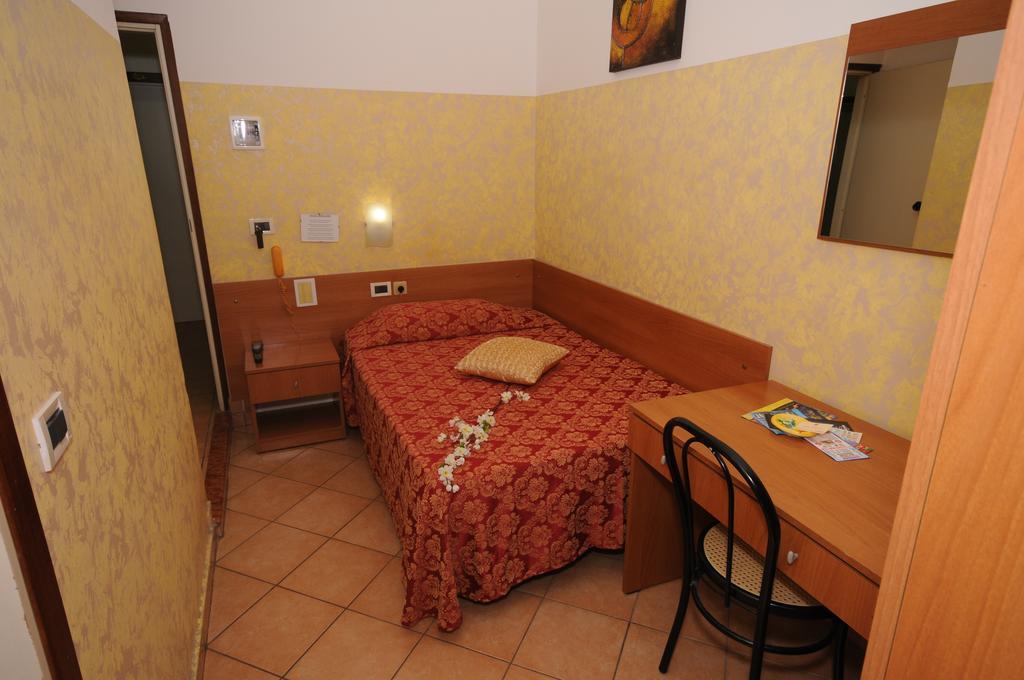 Hotel Bergamo Roma Habitación foto
