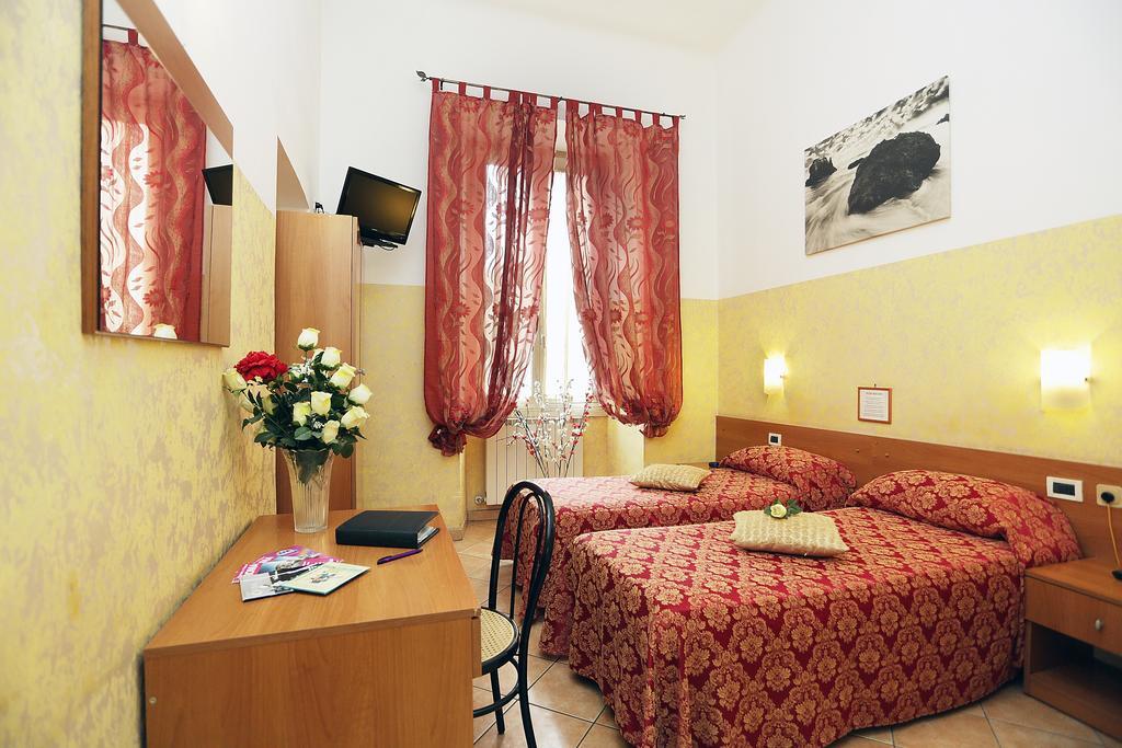Hotel Bergamo Roma Habitación foto